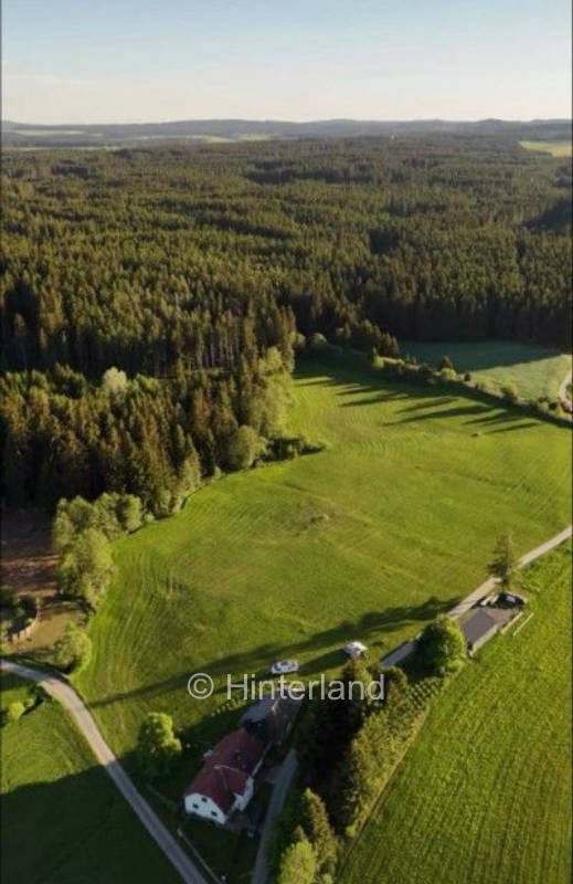 Camping auf der Alm und am Bach auf 800 Höhenmeter