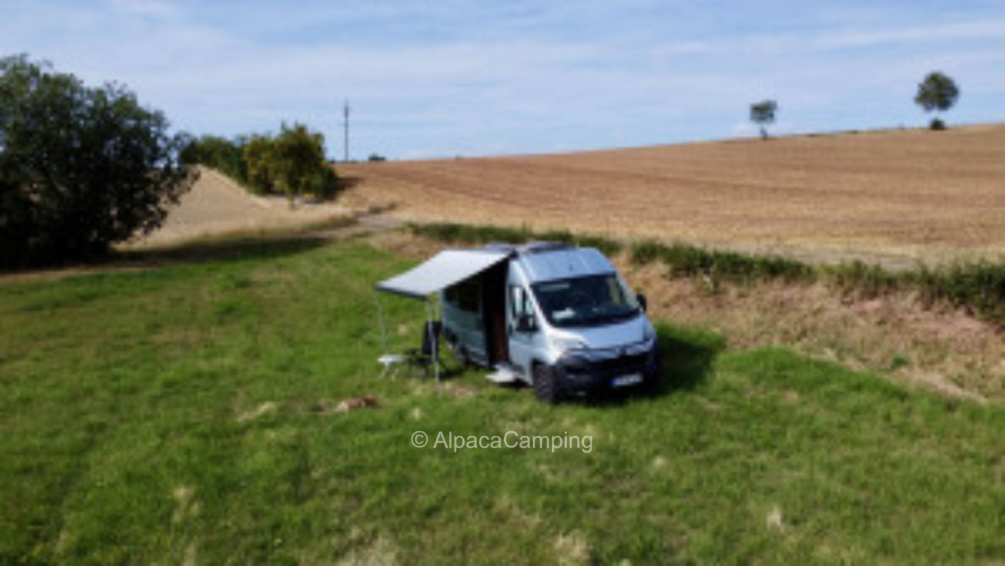 Stellplatz in herrlicher Tallage mit Blick auf Wiesenterrassen und Waldung #2
