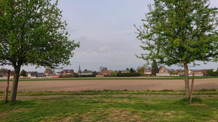 privater Stellplatz auf einer Obstwiese (Campspace 8885)
