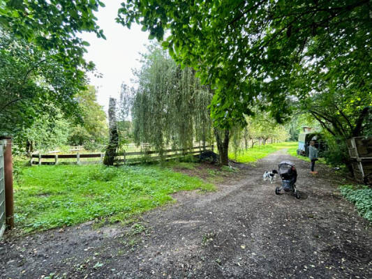 private pitch (Campspace 9117)