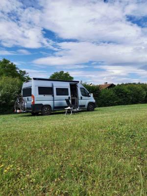 Wohnwagen & Wohnmobilstellplatz in Rehau