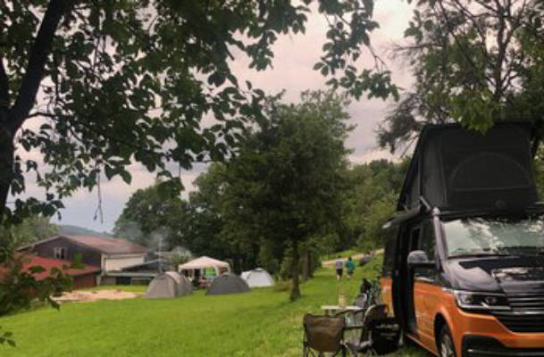 Camping auf dem Hof im Nordschwarzwald