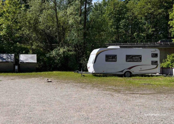Platz für Zelt, Wohnwagen, Van, Wohnmobil, Dachzelt (Campspace 9688)